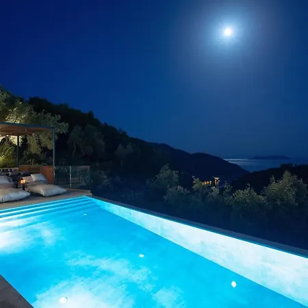 Villa High-end Faos 
