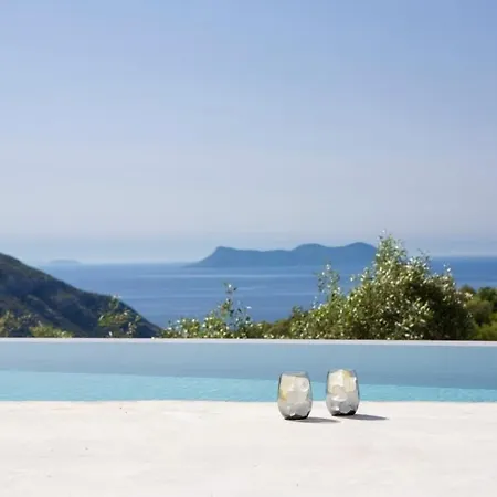 Villa High-end Faos 
